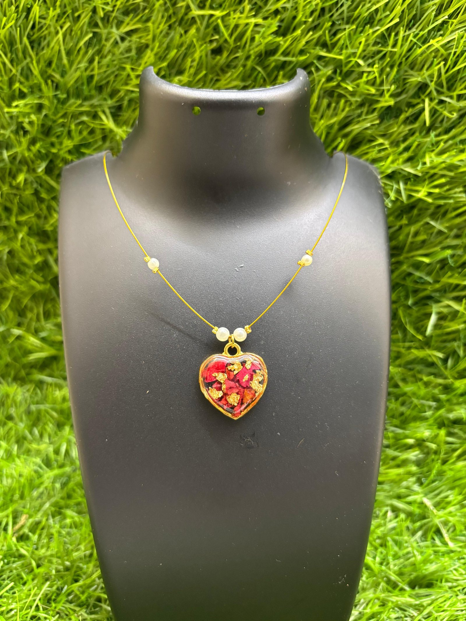  Real Dried & Floral Resin Pendants with Invisible Chain Neckpiece